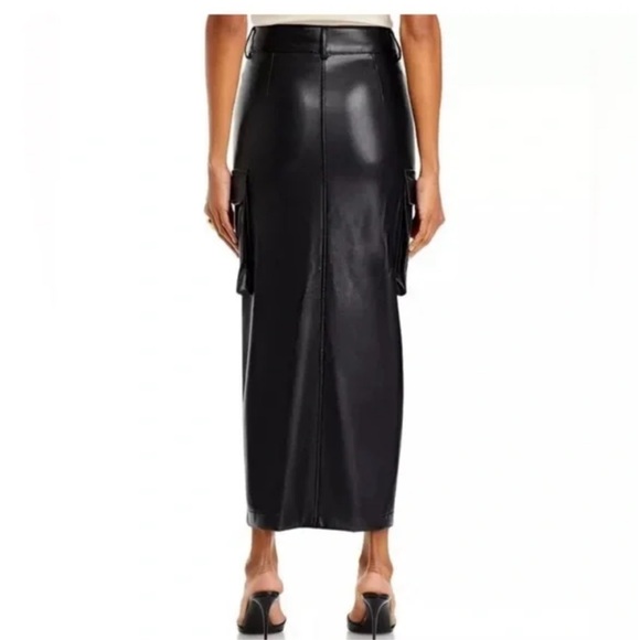 7 For All Mankind Cargo Vegan Leather Like Skirt - Picture 2 of 8